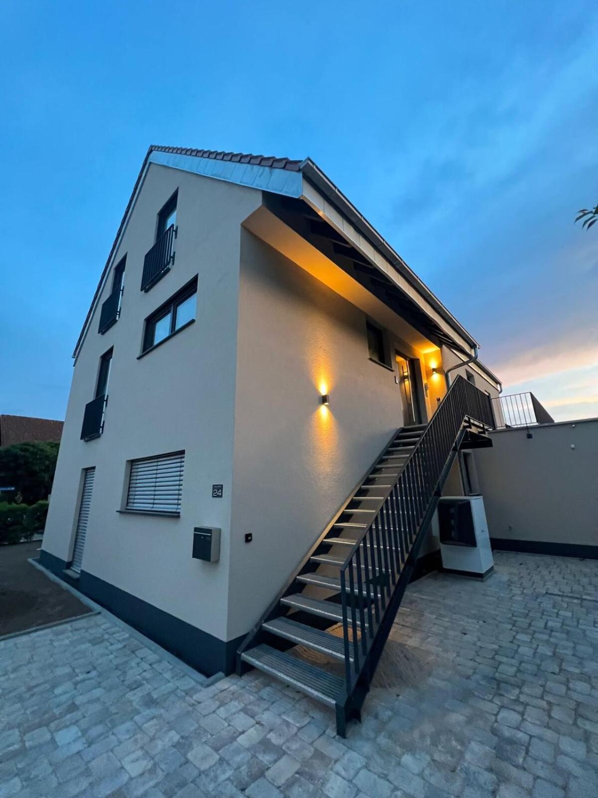 Rueckzugsort Im Rebenmeer Mit Terrasse, Grill & Parkplatz Venningen Exterior photo